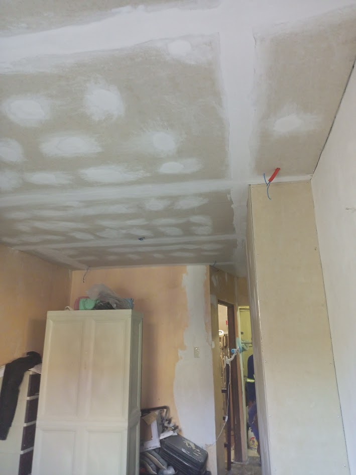 Unit Renovation on Green Forbes Subdivision, Trece Matires Photo